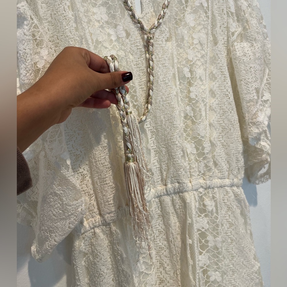 VENUS White Lace Romper Size Large - Picture 6 of 10